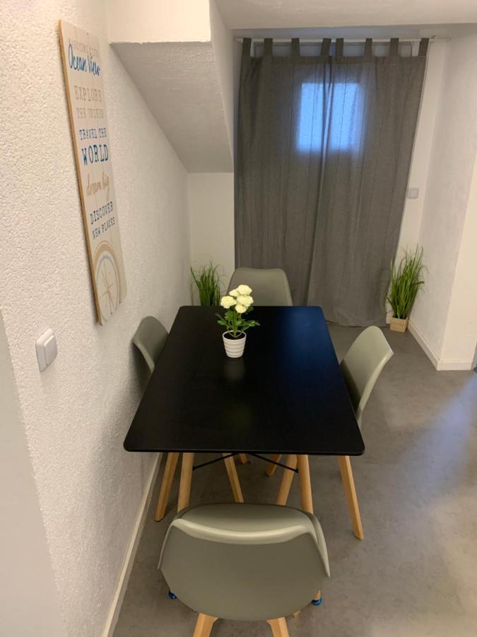 Cityapartment Platinum Mit Balkon Bzw,Terrasse Bielefeld Extérieur photo
